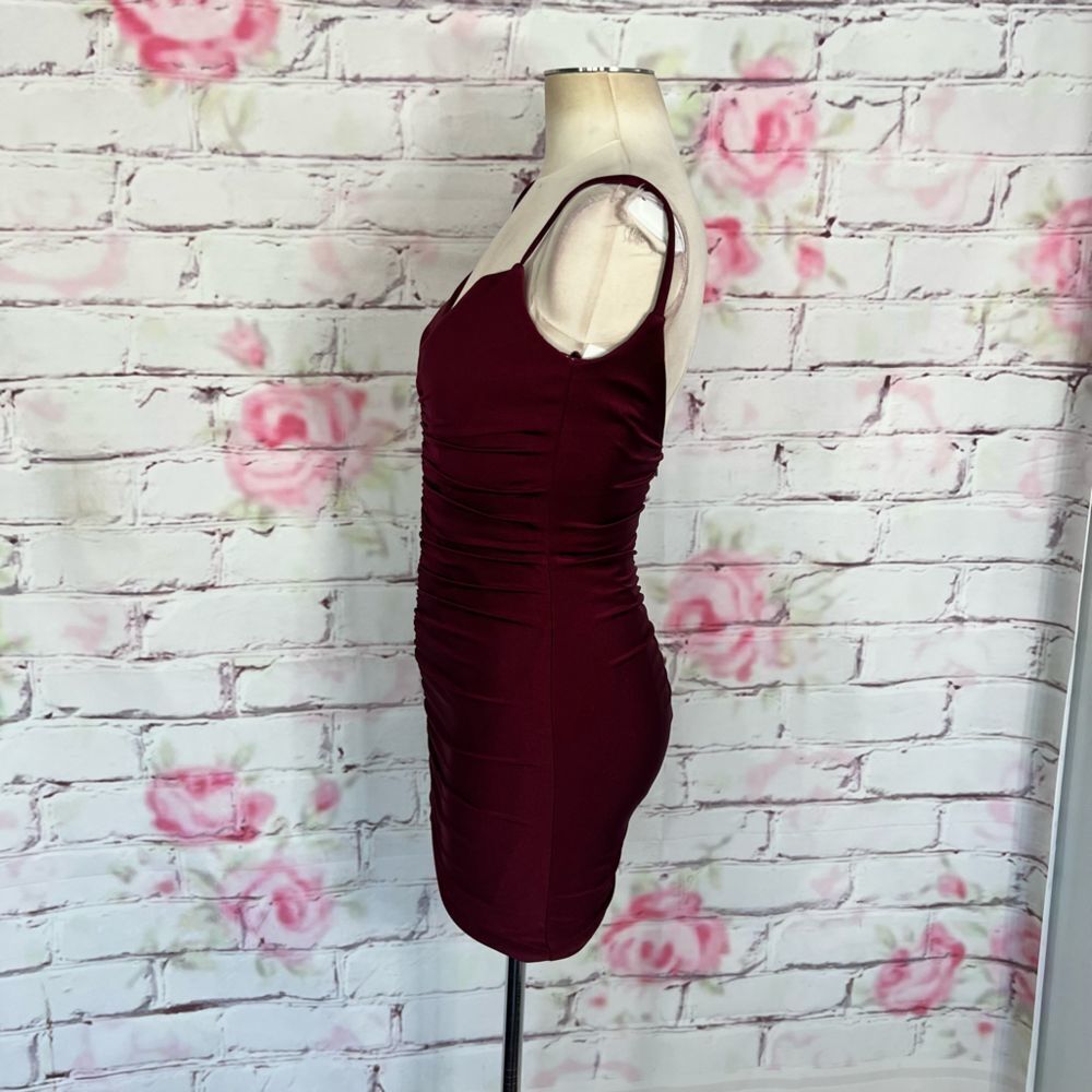 La Femme 29262 ruched mini dress in dark berry - Picture 7 of 10